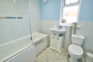 Photo 1- click for photo gallery